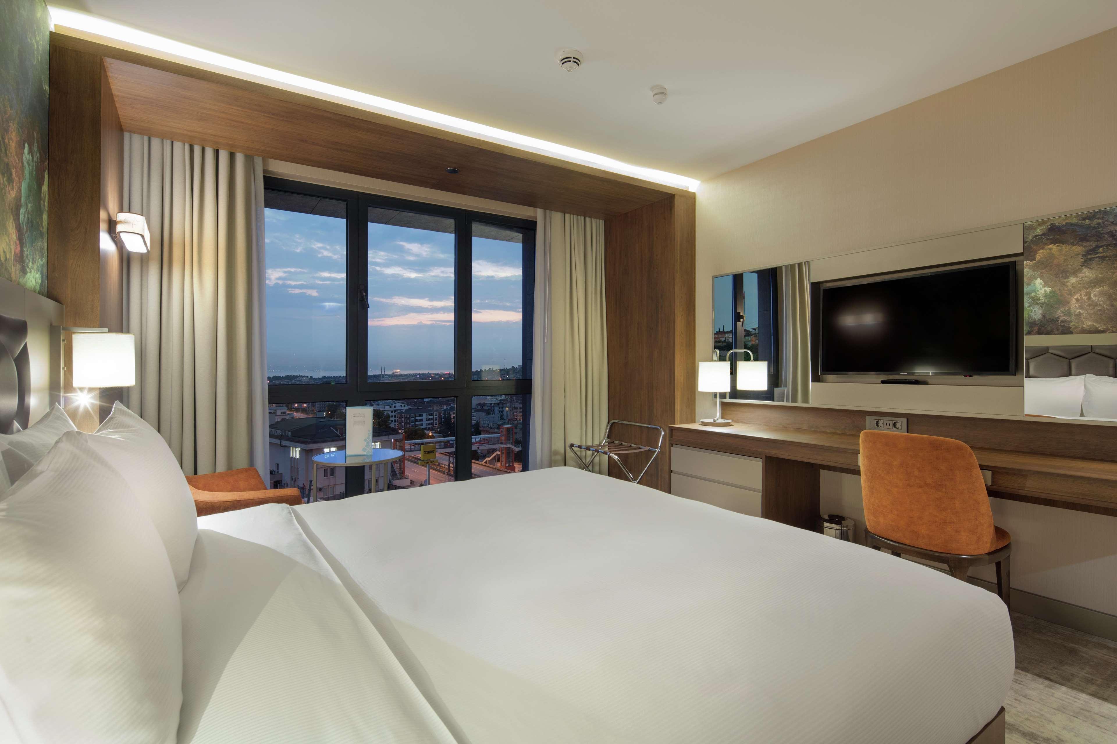Hilton Garden Inn Yalova Exterior photo