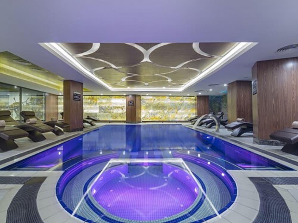 Hilton Garden Inn Yalova Exterior photo